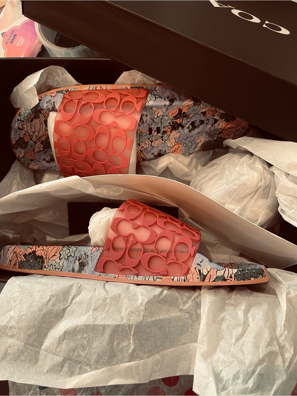 Coach Floral Slide Sandals in Coral Pink - Women's size 9 - Picture 2 of 6